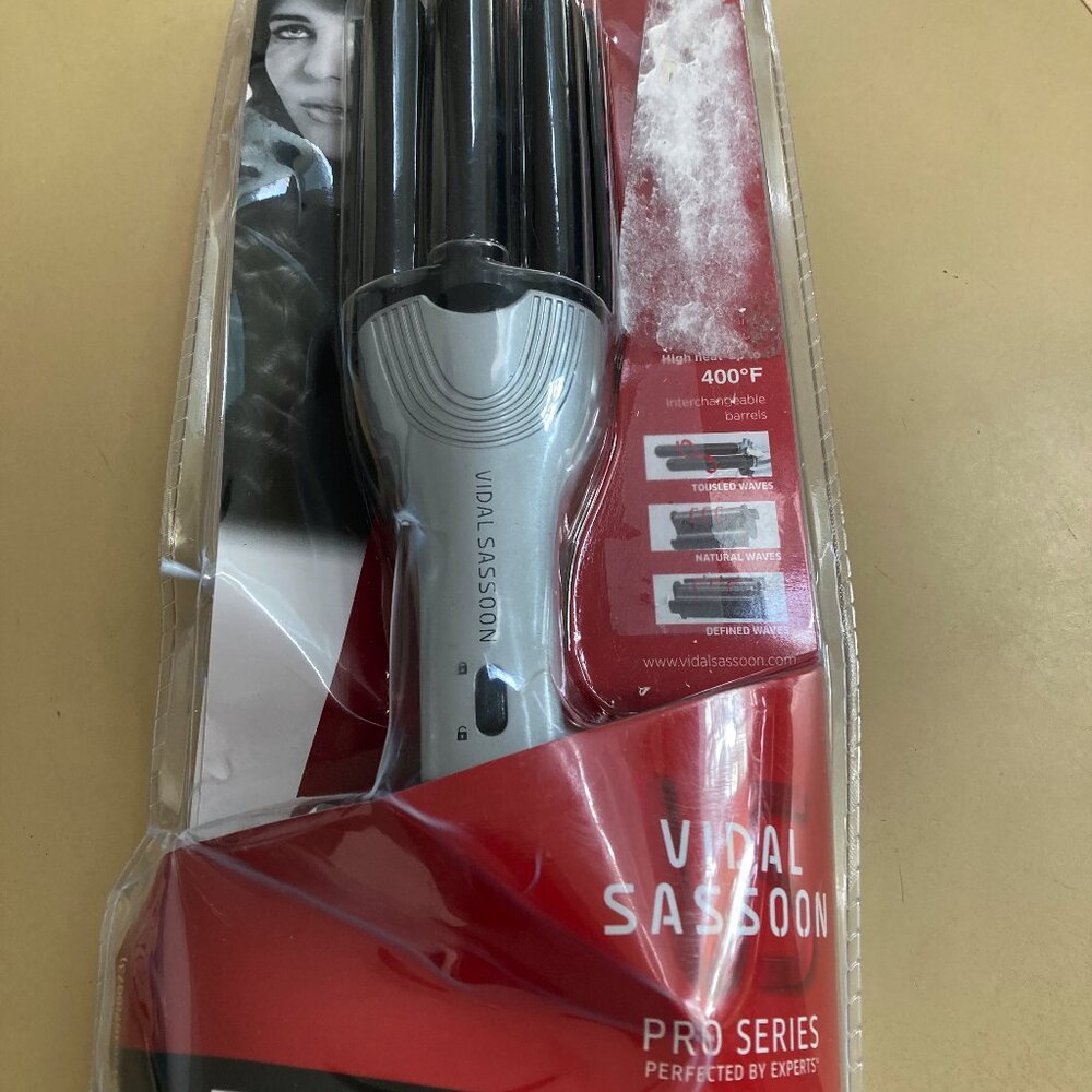 VIDAL SASSOON TOURMALINE CERAMIC HAIR WAIVER